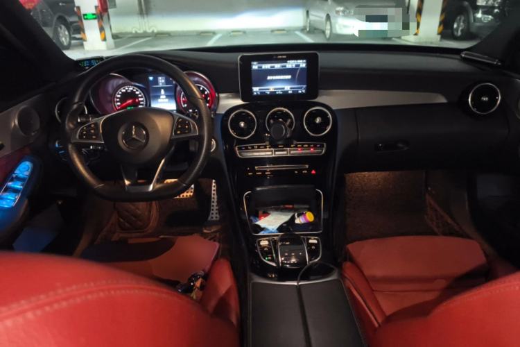 Used Mercedes-Benz C-Class 2017 Restyled C 200 Sport Edition Center Console
