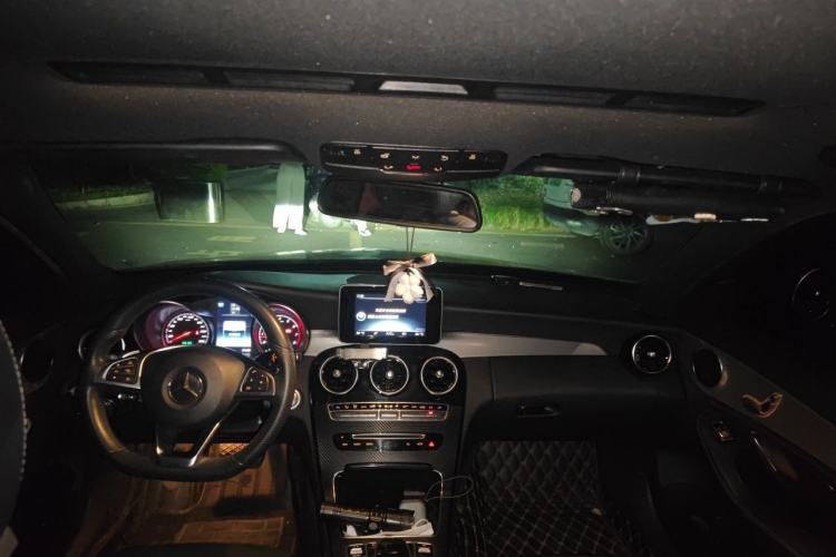 Used Mercedes-Benz C-Class 2017 C 200 Sport Edition Center Console