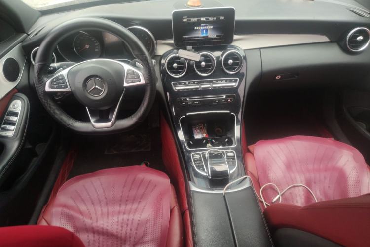 Used Mercedes-Benz C-Class 2017 Restyled C 200 Sport Edition Center Console