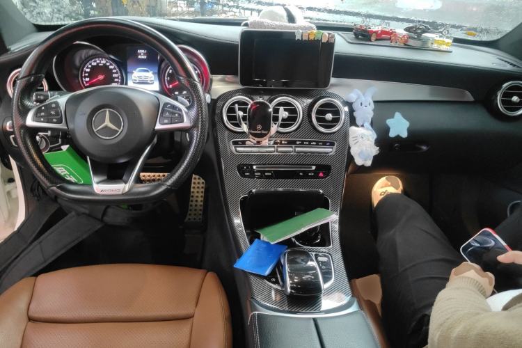 Used Mercedes-Benz C-Class 2017 Facelift C 200 Coupe Center Console