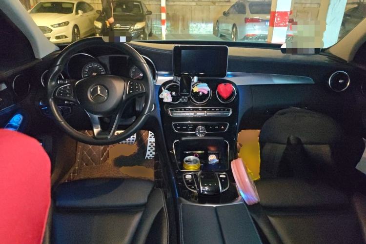 Used Mercedes-Benz C-Class 2017 C 200 L Sport Edition Center Console