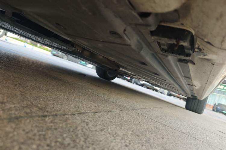 Used Mercedes-Benz C-Class 2017 C 180 L Sport Edition Chassis Front Left