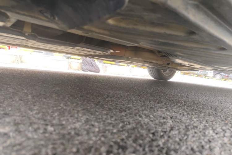 Used Mercedes-Benz C-Class 2017 C 200 Sport Edition Chassis Front Left