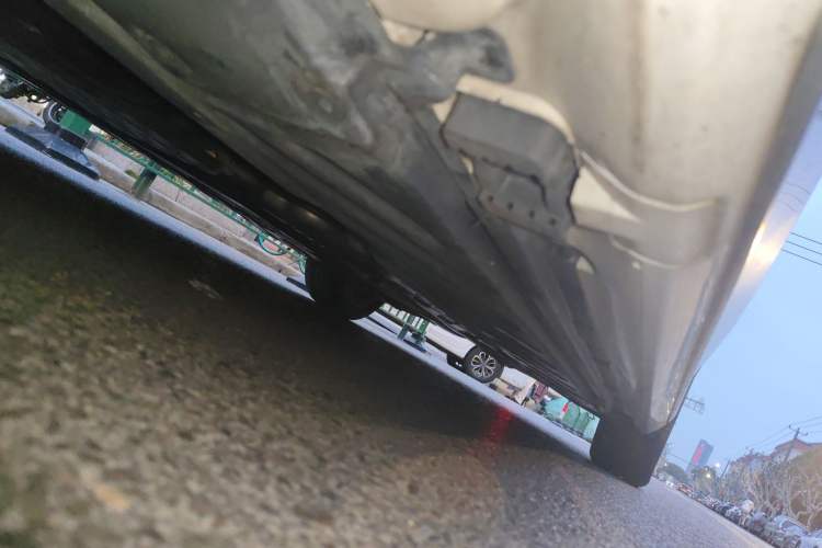 Used Mercedes-Benz C-Class 2017 C 200 L Sport Edition Chassis Front Left