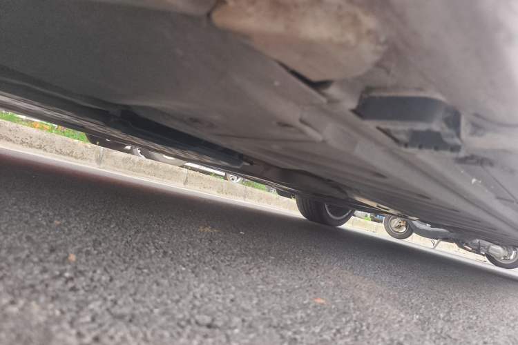 Used Mercedes-Benz C-Class 2017 Facelift C 200 Station Wagon Chassis Front Left