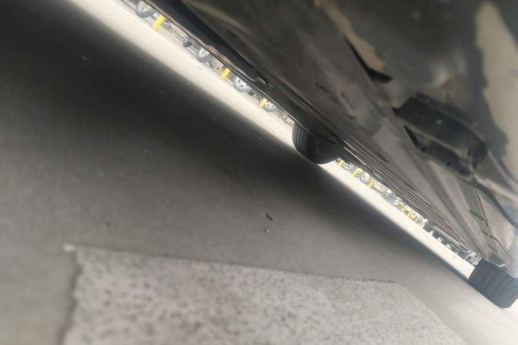 Used Mercedes-Benz C-Class 2017 Restyled C 200 Sport Edition Chassis Front Left