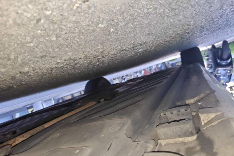Used Mercedes-Benz C-Class 2017 Facelift C 200 Station Wagon Chassis Front Right