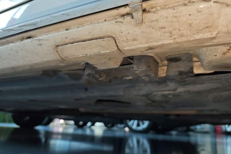 Used Mercedes-Benz C-Class 2017 C 180 L Sport Edition Chassis Front Right