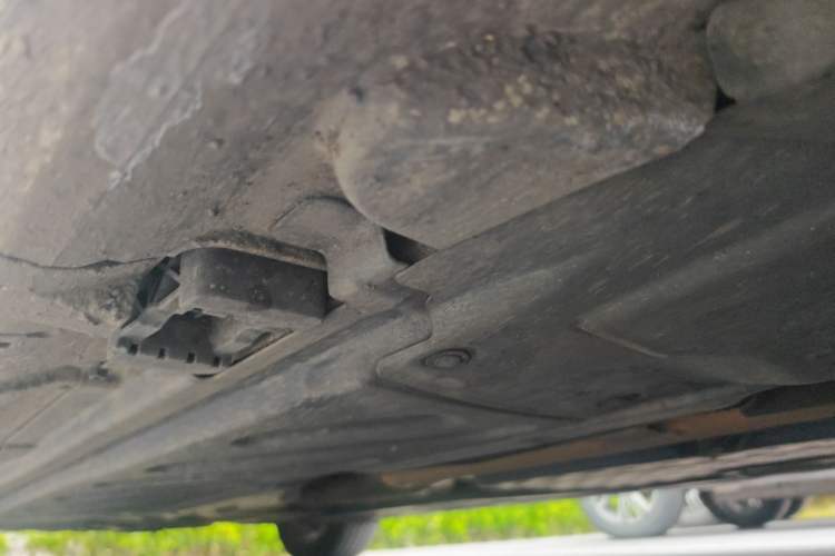Used Mercedes-Benz C-Class 2017 C 200 Sport Edition Chassis Front Right