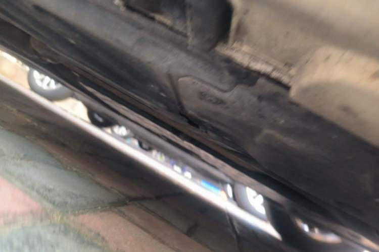 Used Mercedes-Benz C-Class 2017 Facelift C 200 L Sport Edition Chassis Front Right