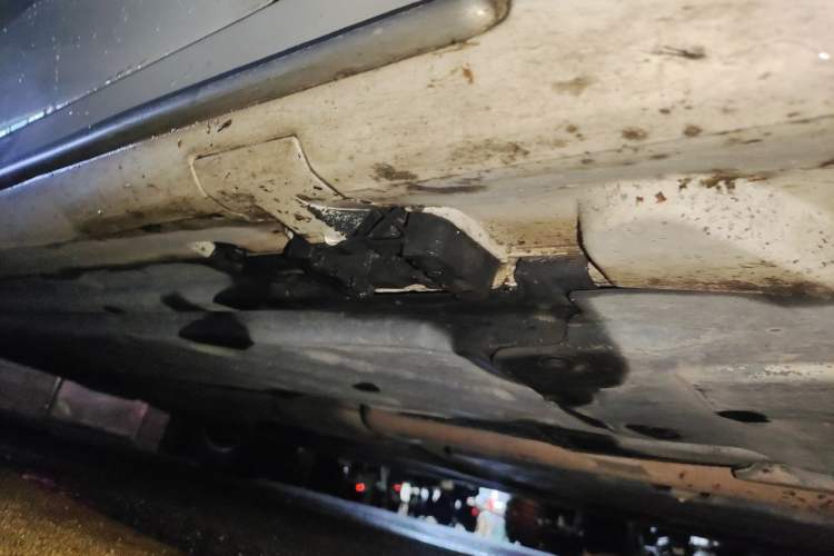 Used Mercedes-Benz C-Class 2017 C 180 L Sport Edition Chassis Front Right