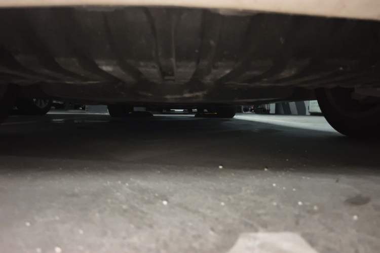 Used Mercedes-Benz C-Class 2017 C 200 L Chassis Front