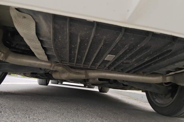 Used Mercedes-Benz C-Class 2017 C 200 station wagon Chassis Rear