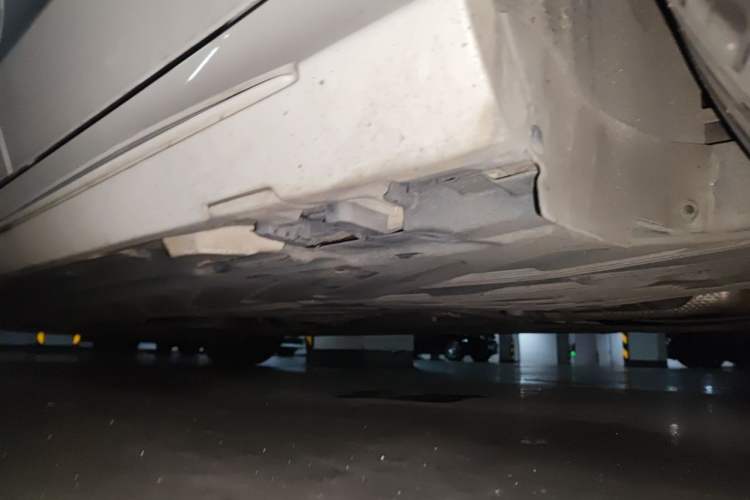 Used Mercedes-Benz C-Class 2017 C 200 Sport Edition Chassis Rear Left