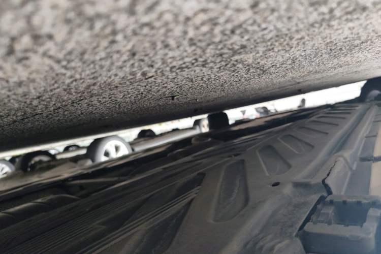 Used Mercedes-Benz C-Class 2017 C 200 L Chassis Rear Left