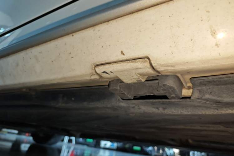 Used Mercedes-Benz C-Class 2017 C 180 L Sport Edition Chassis Rear Left