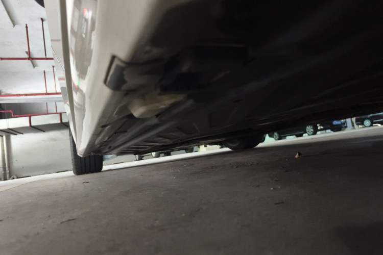 Used Mercedes-Benz C-Class 2017 Restyled C 200 Sport Edition Chassis Rear Left