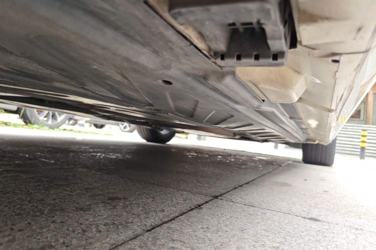 Used Mercedes-Benz C-Class 2017 C 200 Sport Edition Chassis Rear Right