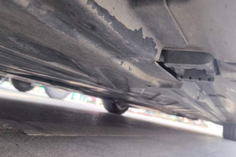 Used Mercedes-Benz C-Class 2017 C 200 L Sport Edition Chassis Rear Right