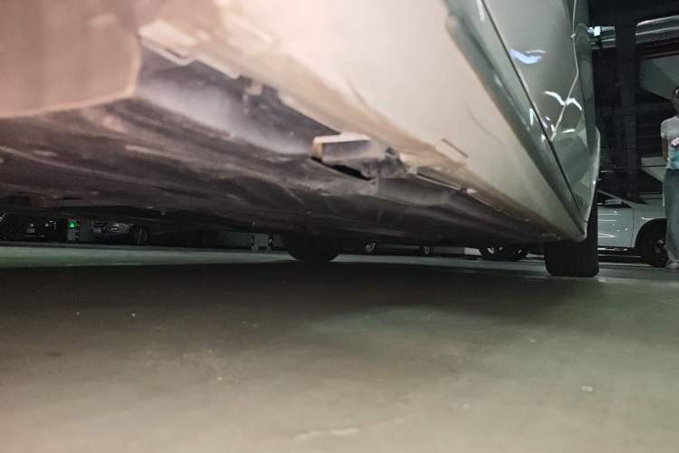 Used Mercedes-Benz C-Class 2017 Facelift C 200 L Sport Edition Chassis Rear Right