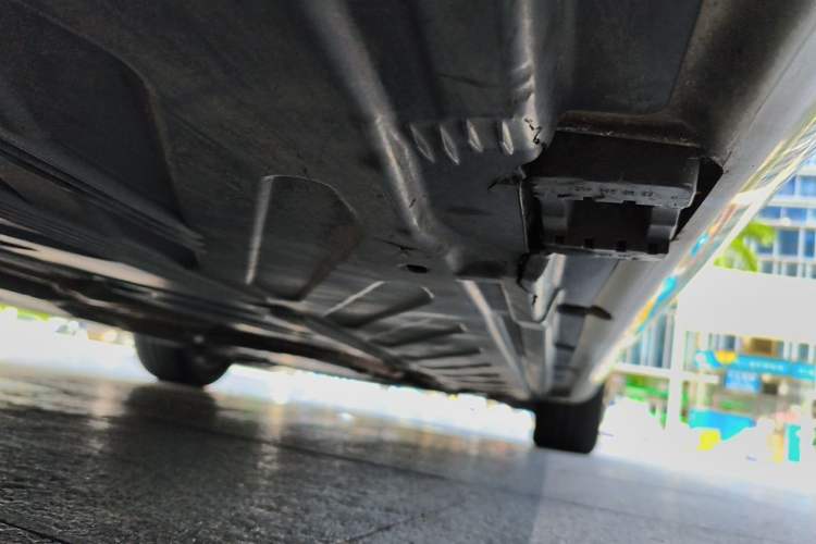 Used Mercedes-Benz C-Class 2017 Facelift C 200 L Chassis Rear Right