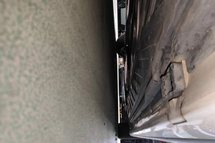 Used Mercedes-Benz C-Class 2017 C 200 L Sport Edition Chassis Rear Right
