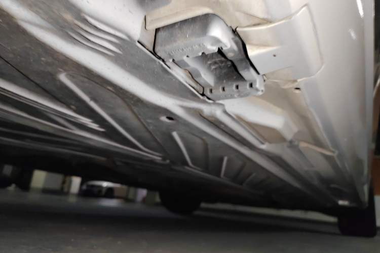 Used Mercedes-Benz C-Class 2017 Restyled C 200 Sport Edition Chassis Rear Right