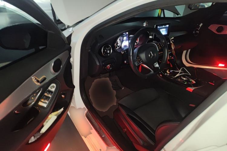 Used Mercedes-Benz C-Class 2017 C 200 Sport Edition Driver Seat