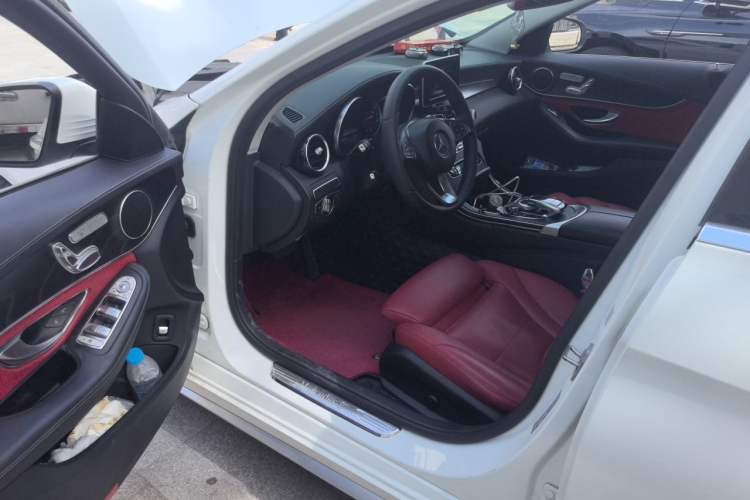 Used Mercedes-Benz C-Class 2017 C 200 L Sport Edition Driver Seat