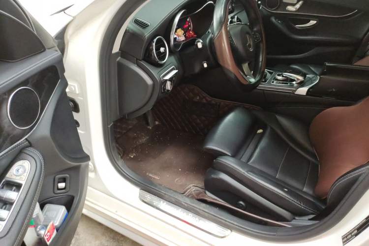 Used Mercedes-Benz C-Class 2017 C 200 L Sport Edition Driver Seat