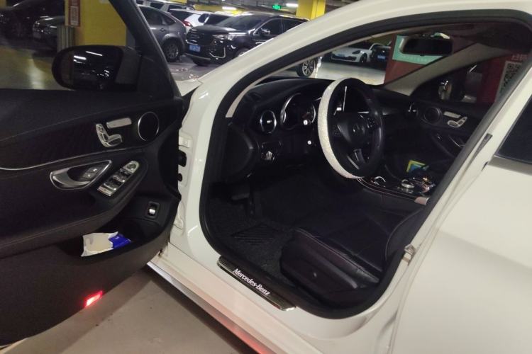 Used Mercedes-Benz C-Class 2017 C 200 L Sport Edition Driver Seat