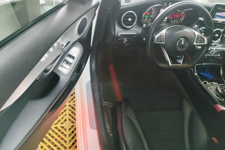 Used Mercedes-Benz C-Class 2017 Restyled C 200 Sport Edition Driver Seat
