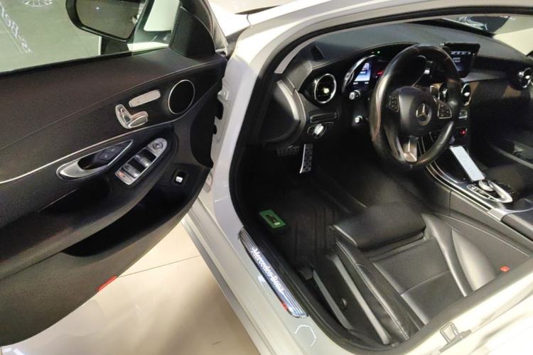 Used Mercedes-Benz C-Class 2017 C 200 L Sport Edition Driver Seat