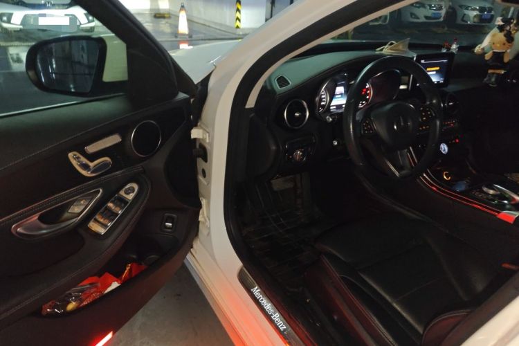 Used Mercedes-Benz C-Class 2017 Facelift C 200 L Sport Edition Driver Seat