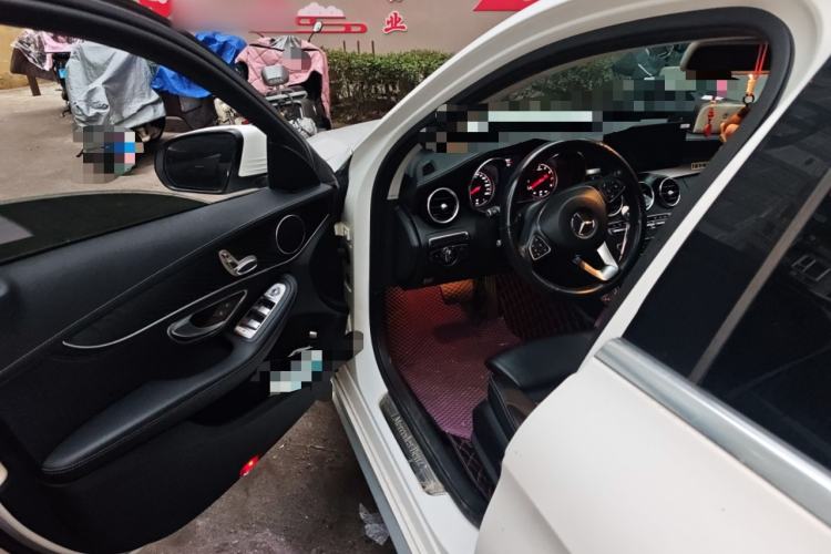 Used Mercedes-Benz C-Class 2017 C 180 L Sport Edition Driver Seat