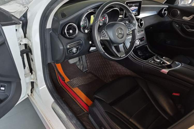 Used Mercedes-Benz C-Class 2017 C 180 L Sport Edition Driver Seat