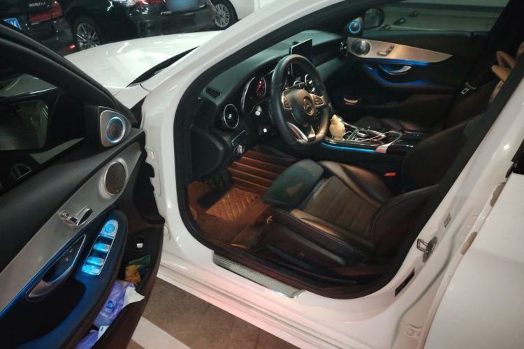 Used Mercedes-Benz C-Class 2017 C 200 Sport Edition Driver Seat