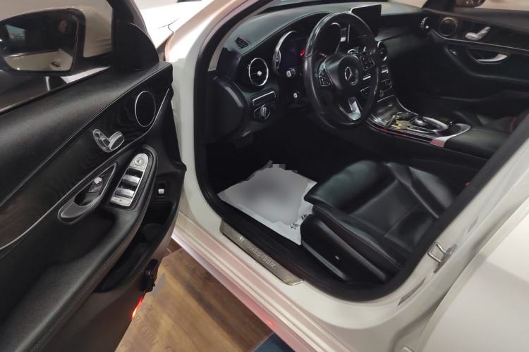 Used Mercedes-Benz C-Class 2017 C 180 L Sport Edition Driver Seat