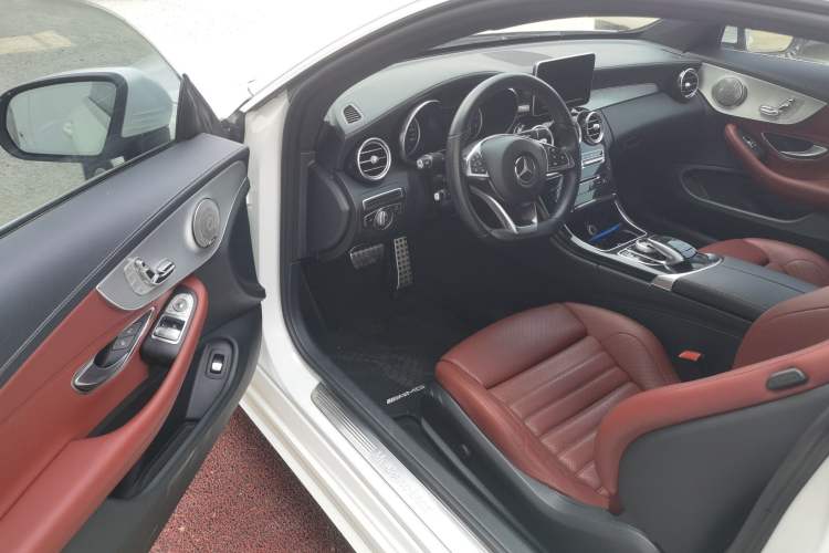Used Mercedes-Benz C-Class 2017 C 200 4MATIC Coupe Driver Seat