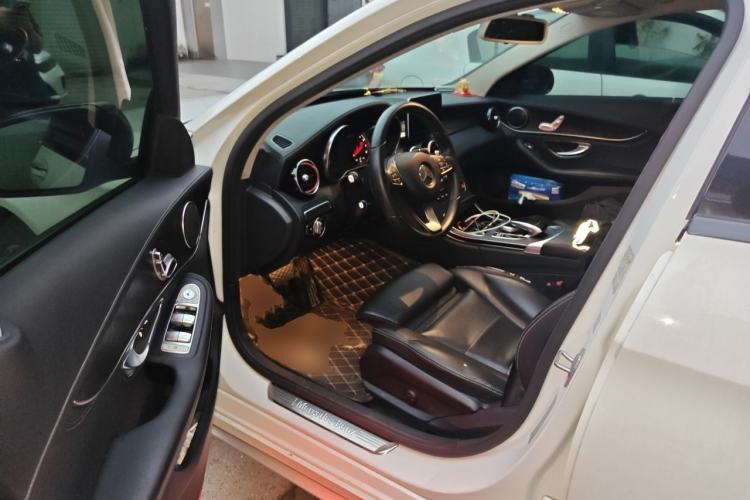 Used Mercedes-Benz C-Class 2017 C 180 L Sport Edition Driver Seat