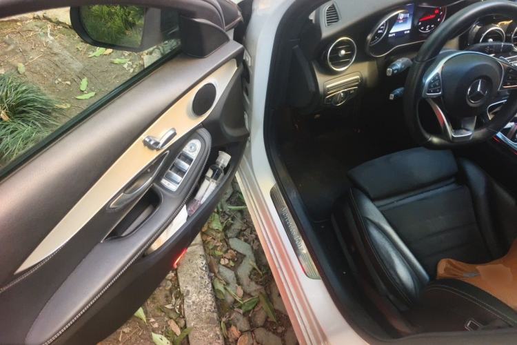 Used Mercedes-Benz C-Class 2017 Restyled C 200 Sport Edition Driver Seat