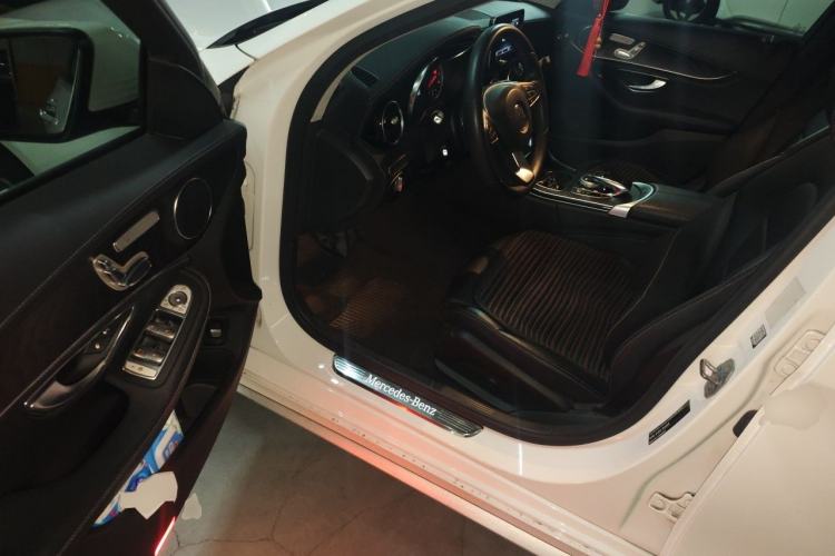 Used Mercedes-Benz C-Class 2017 C 200 L Sport Edition Driver Seat