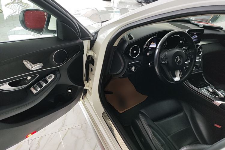 Used Mercedes-Benz C-Class 2017 Restyled C 180 L Fashion Edition Sport Version Driver Seat
