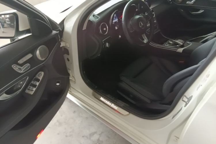 Used Mercedes-Benz C-Class 2017 C 200 L Sport Edition Driver Seat