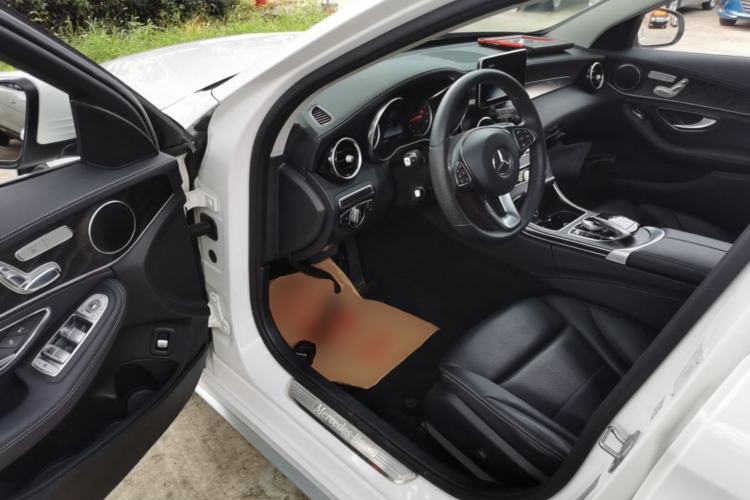 Used Mercedes-Benz C-Class 2017 C 200 L Sport Edition Driver Seat