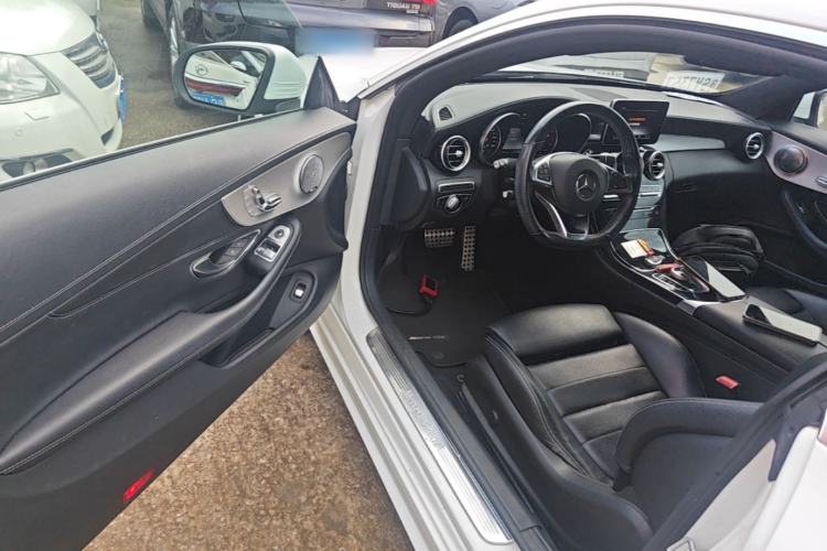 Used Mercedes-Benz C-Class 2017 C 200 Coupe Driver Seat