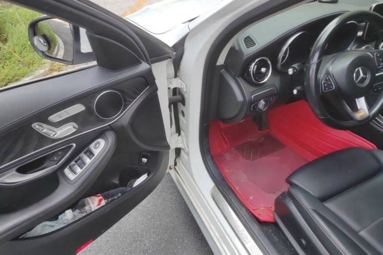 Used Mercedes-Benz C-Class 2017 C 200 L Sport Edition Driver Seat