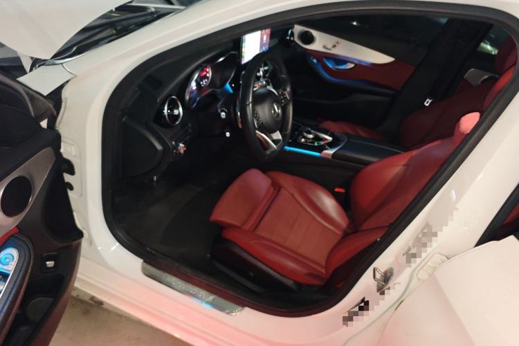 Used Mercedes-Benz C-Class 2017 C 200 Sport Edition Driver Seat