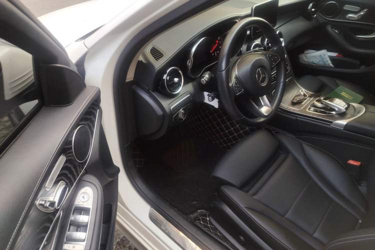 Used Mercedes-Benz C-Class 2017 C 200 L Sport Edition Driver Seat