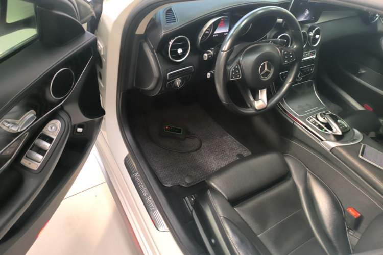 Used Mercedes-Benz C-Class 2017 Restyled C 180 L Fashion Edition Sport Version Driver Seat